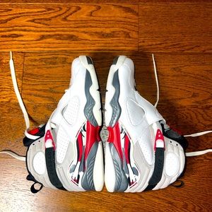 JORDAN 8 RETRO